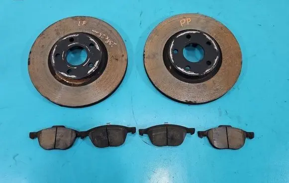 Ford C-MAX II Brake discs and calipers set IMPRK1525907
