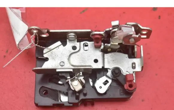 Iveco Daily 3rd gen Front door lock 500314255