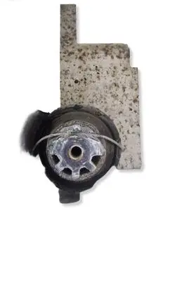 Volvo V70 Engine mount bracket 9485551