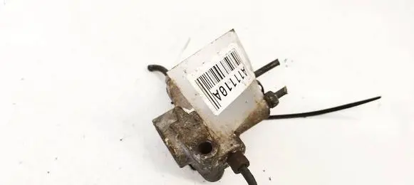 Toyota Yaris Air suspension compressor 