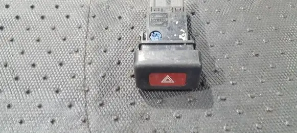 Nissan Almera Hazard light switch