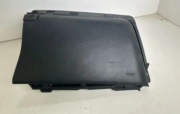 Ford Mustang VI Glove box set FR3B6306046A