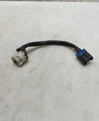 Mitsubishi Pajero Sport I Ignition lock contact AM235 235