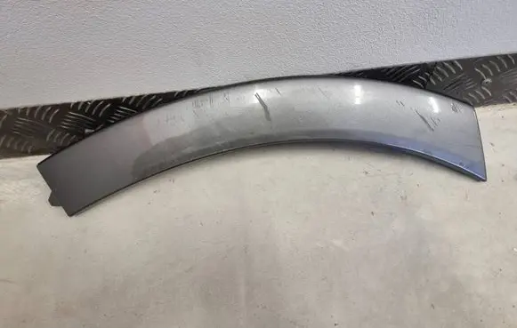 Porsche Cayenne (9Y0 9Y3) Front bumper splitter molding 9Y0853717N