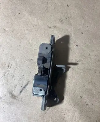 Volkswagen Crafter Sliding door lock A9067601335 ZGS008