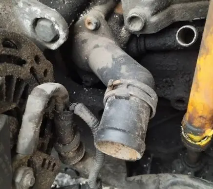 Volkswagen Golf V Engine coolant pipe/hose