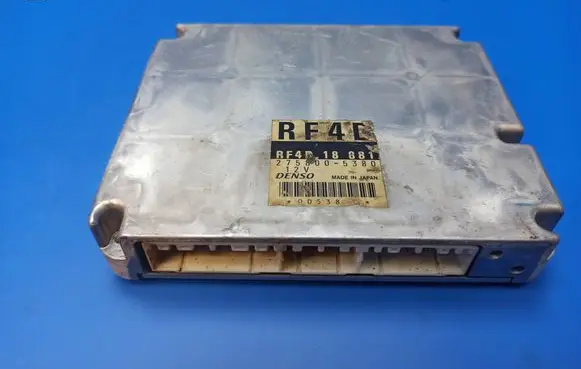 Mazda 323 F Engine control unit/module 2758005380 RF4D18881 RF4D