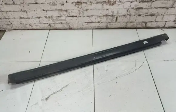 Nissan Tiida C11 Sill 