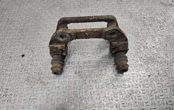 BMW 1 E81 E87 Brake caliper pad carrier rear 