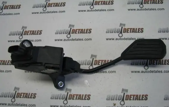 Toyota Yaris Accelerator throttle pedal 781100D140