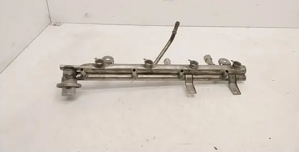 BMW 3 E46 Fuel main line pipe 1743378 0280160508