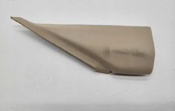 Maserati Ghibli (C) pillar trim 670010928
