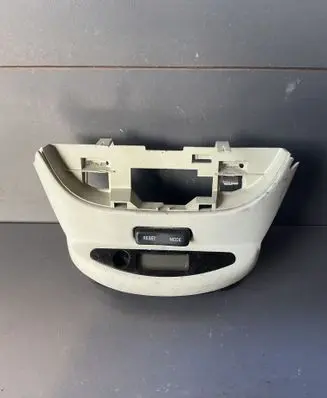 Mercedes-Benz ML W163 Clock A1635405211
