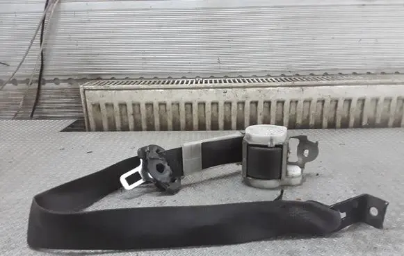 Opel Vectra C Front seatbelt