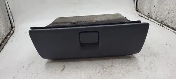 Mercedes-Benz ML W163 Glove box 