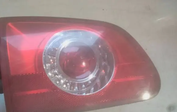 Volkswagen PASSAT B6 Tailgate rear/tail lights 3C9945093