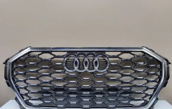 Audi Q3 F3 Front bumper upper radiator grill 83F853651