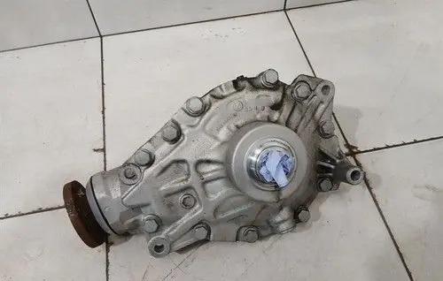 BMW M5 F90 Front differential 31508635870