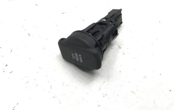 Honda ZR-V Cigarette lighter front 231020MN