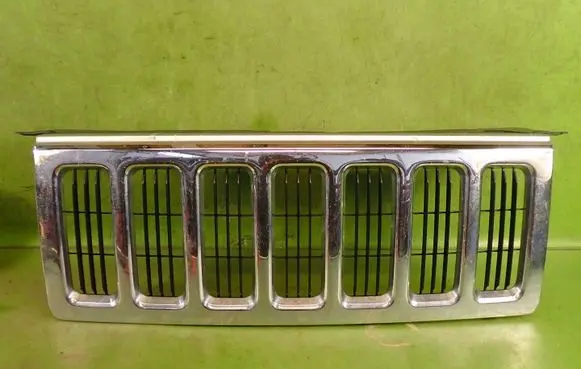 Jeep Commander Front bumper upper radiator grill DX-30165-6722