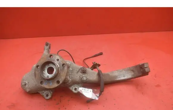BMW X5 E70 Front wheel hub spindle knuckle 6773783