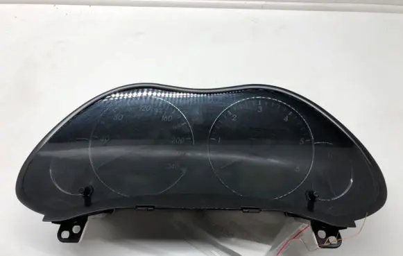 Toyota Avensis T250 Speedometer (instrument cluster) 83800-05C00-C