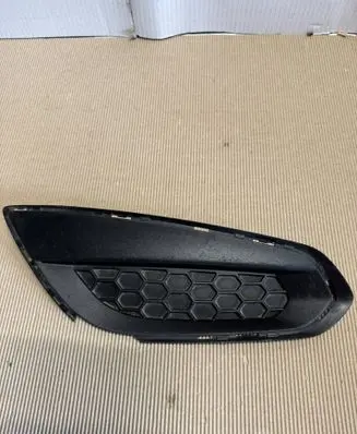 Volvo S60 Front bumper lower grill 31294134 BP8BB