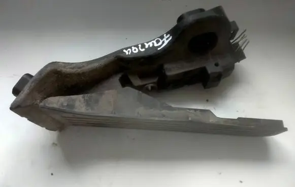 Volkswagen Touran I Accelerator throttle pedal 1K1721503L 6PV00860000