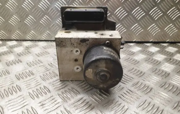 Seat Alhambra (Mk1) ABS Pump 7M3907379B