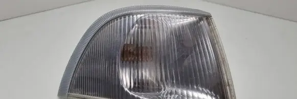 Volvo S40, V40 Front indicator light 30854654