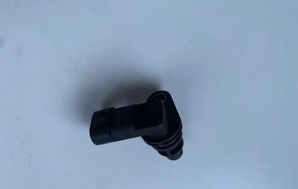Opel Vectra C Camshaft position sensor 55701876