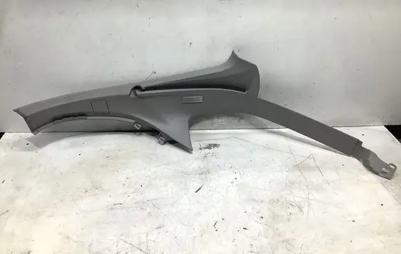 BMW 3 E90 E91 (D)pillar trim (top) 9151705