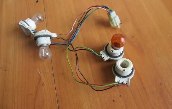 Microcar MC Rear tail light bulb