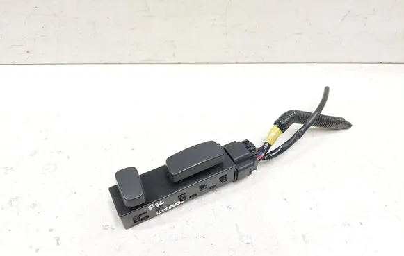 Citroen C-Crosser Seat control switch 63040014 N256839