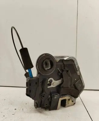 Lexus RX 300 Rear door lock 6905060071