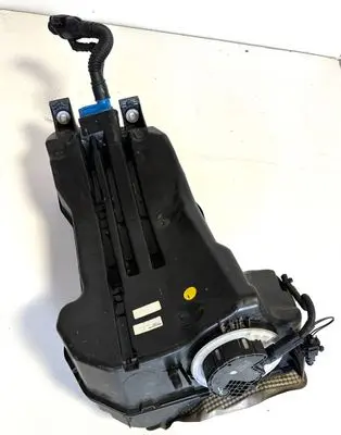 Audi Q7 4M AdBlue liquid reservoir 4M0131878BF 4077203AC