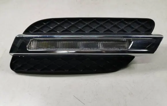 Mercedes-Benz ML W166 Front fog light trim/grill A1668800824