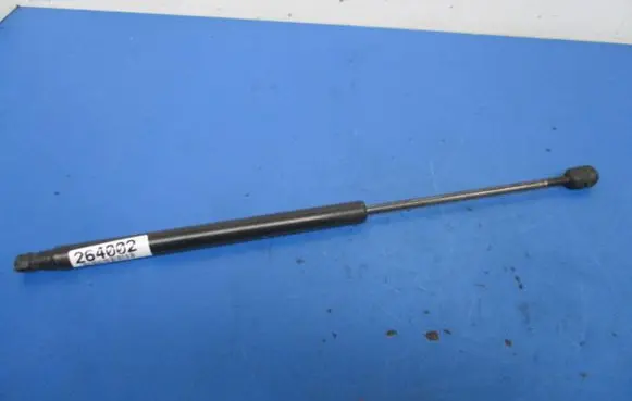 Hyundai Getz Shock absorber/damper mounting bracket 
