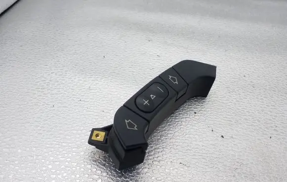 BMW 5 E39 Other switches/knobs/shifts 8363700 03740360