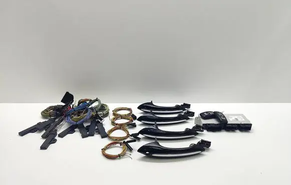 BMW 5 F10 F11 Keyless (KESSY) go control unit/module 92687499 9268749901 613592687499