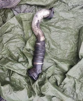 Intercooler hose/pipe