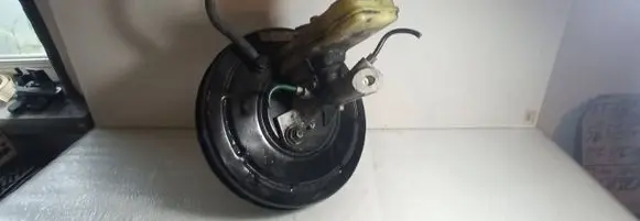 Renault Megane II Brake booster 8200157453