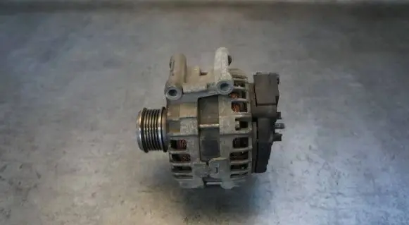 Audi TT TTS RS Mk3 8S Generator/alternator 06J903023G
