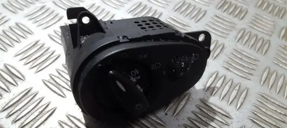 Ford Focus Light switch 98ag13a024ch 04052424