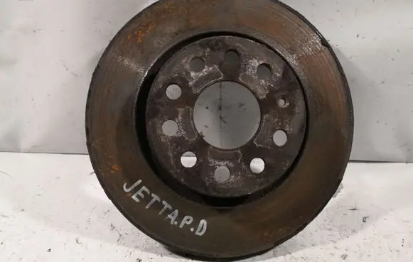 Volkswagen Jetta VI Front brake disc