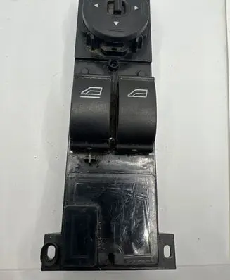 Ford Focus Electric window control switch 7M5T14529BA 03168080 L8A1C