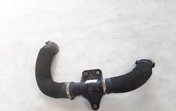 Audi A7 S7 4G Intercooler hose/pipe 4G0145673R