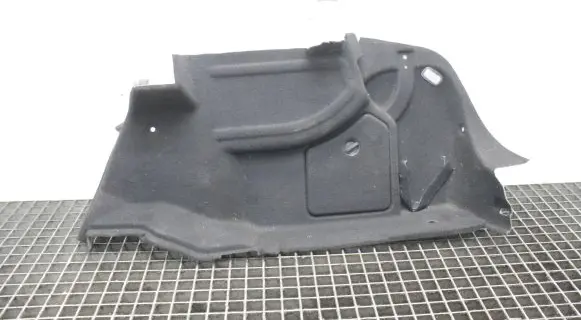 Mercedes-Benz E C207 W207 Other trunk/boot trim element A2076900641