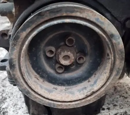 Volkswagen PASSAT B6 Crankshaft pulley
