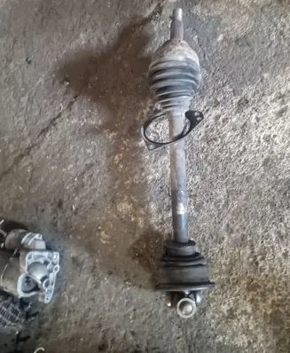 Nissan Primastar Front driveshaft